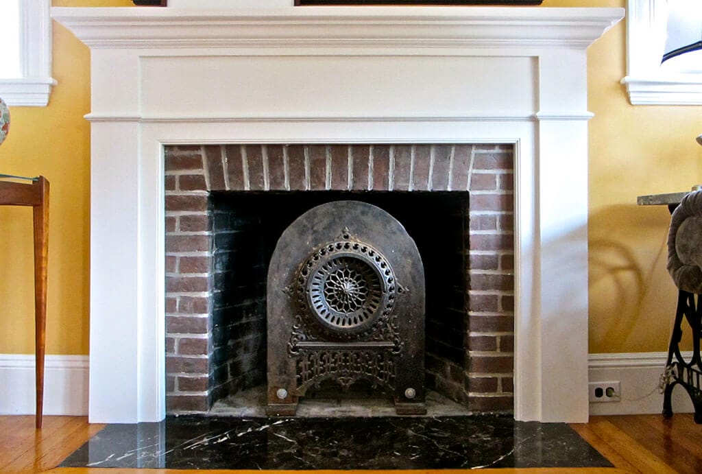 Services: Carpentry and Cabinets - View of a fireplace surround